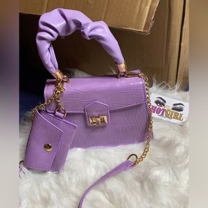 Crossbody purse